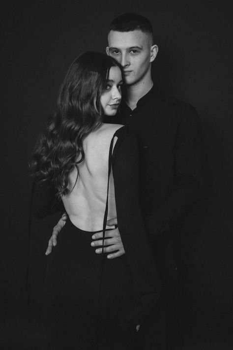 family photo tips North Jersey newborn photo session guide what to wear for portraits couples photo ideas Englewood NJ Bergen County photography tips