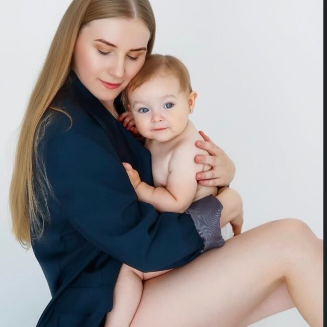 Newborn photography Englewood NJ baby portrait Dean's Studio newborn photography Englewood NJ Professional newborn photography Bergen County NJ Newborn photography session Englewood NJ studio Baby portrait photography Englewood NJ